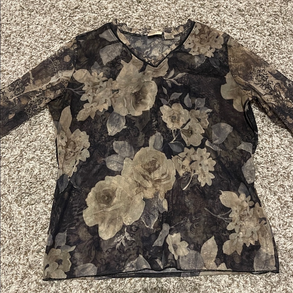 Floral Mesh 3/4 Sleeve Top see thru